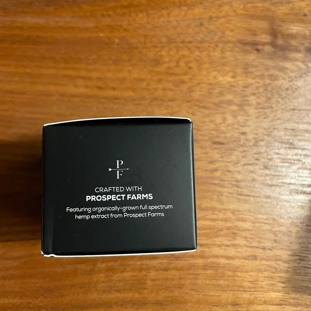 NEW Cannuka Calming Eye Balm Cream